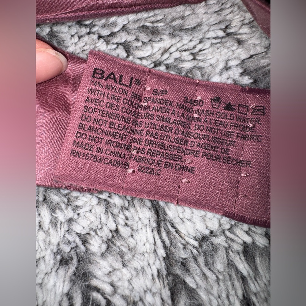 Bali Gray and Pink Knit Sweater